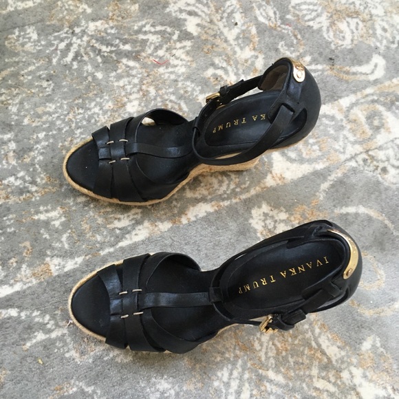 Ivanka Trump wedges size 6m - Picture 2 of 8